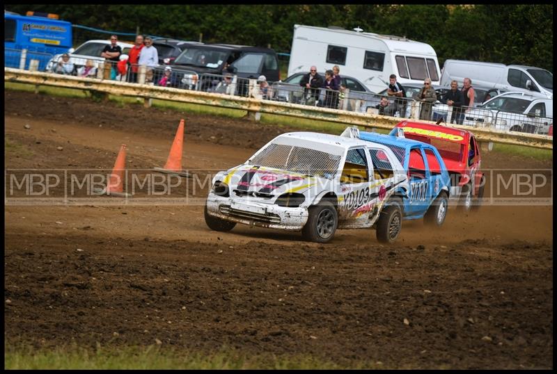 Triple Crown Challenge R2, YD Autograss motorsport photography uk