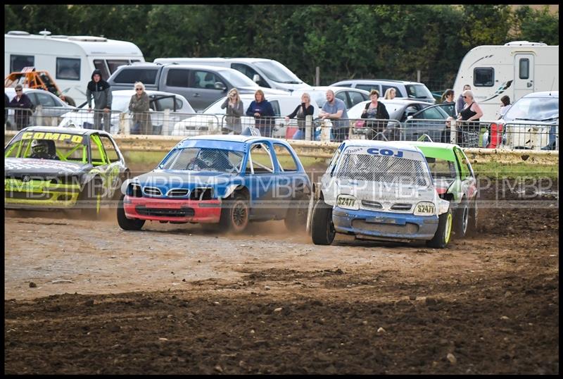 Triple Crown Challenge R2, YD Autograss motorsport photography uk