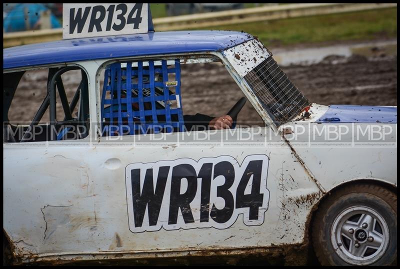 Triple Crown Challenge R2, YD Autograss motorsport photography uk